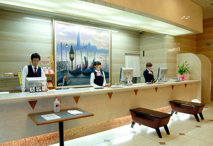 �ե���Ȥˤϥ����åդ����󡣤��ĤǤ�¿��Ǥ���������ϥ����åդޤǡ�