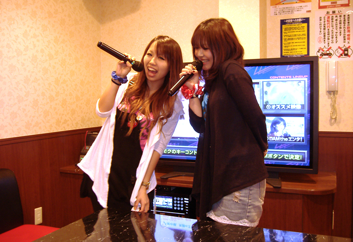 CD��DVD����äƤ��뤪Ź�⤢��ޤ������ڹ��������ˤϤ��ޤ�ʤ��Ǥ��͢�