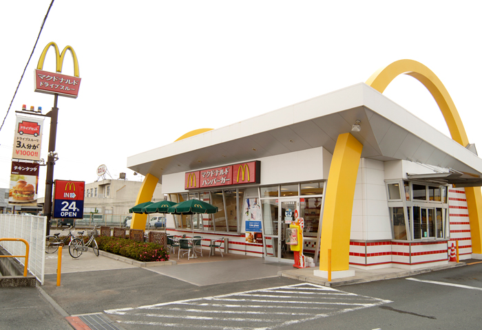 たまにはラーメンや餃子はいかがですか?中華料理店もありますよ!