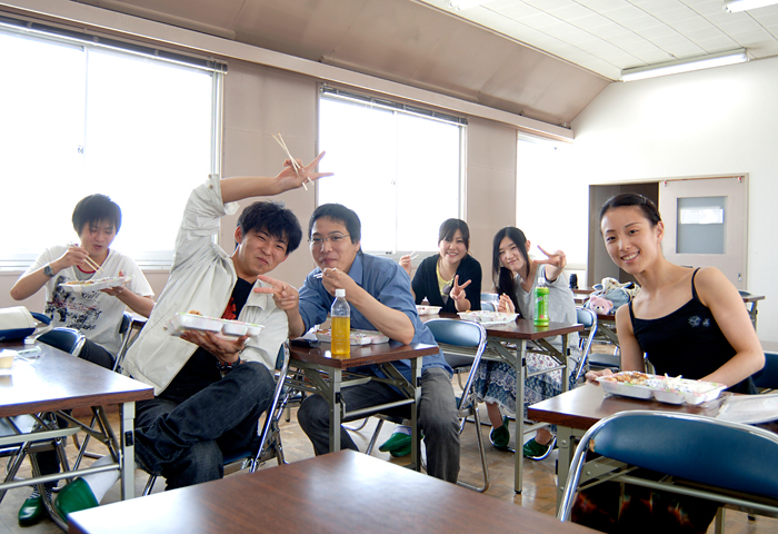 �뿩�ϡ�������ǹ����Ʊ�ΤǤ������򿩤٤�ĺ���ޤ���������̣�������˿��٤Ƥޤ���