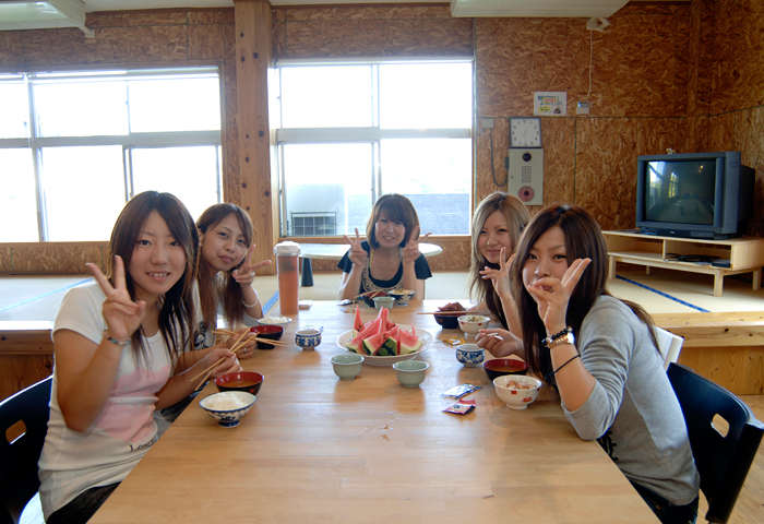 ���ˤ���ޤ��礤�ʤ��顢��ʤ��ܻؤ��ޤ������˴�ĥ�äƤ����ޤ��礦��