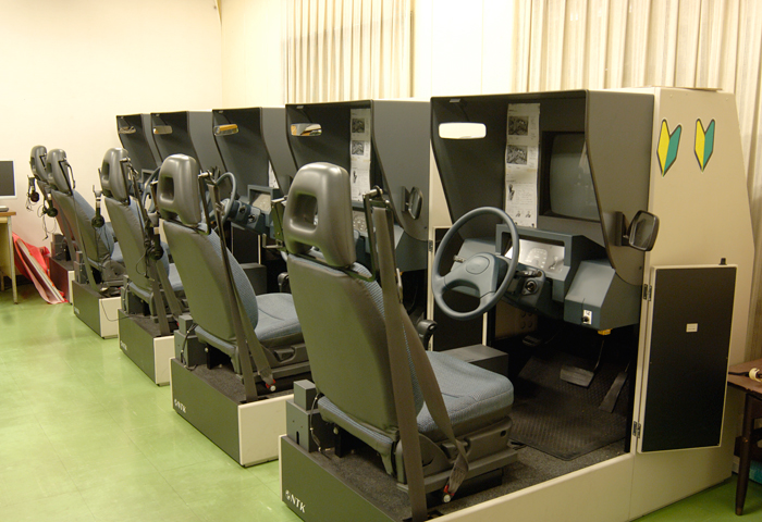 �ǿ��Υǥ������İ�ж������Ѥ���������Ū�ʳزʶ�����»ܢ���