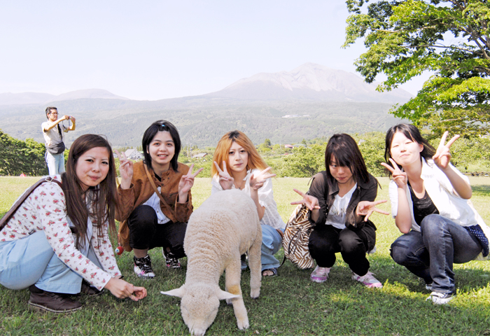 ���ǵ�ǰ���Ƥ򤷤ޤ��������˵����Ӥ��ȤƤ�İ������ä��Ǥ�����