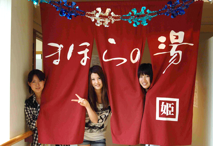 �ƥ˥������Ȥ⣲�̤��ꡢ̵���ǻȤ����Ȥ�����ޤ����ƥ˥��������뤬�����㤦����