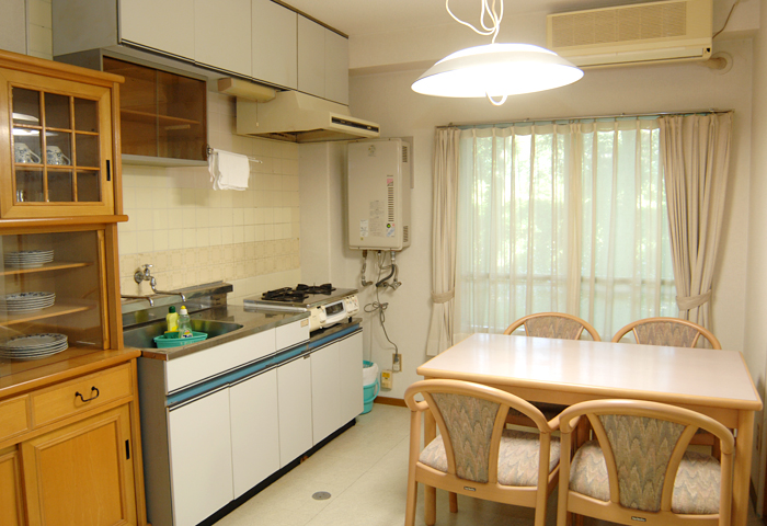 ���å���⤢��ޤ��Τǡ���ñ���������뤳�Ȥ�Ǥ��ޤ�����ɤ򵡲��������ĩ�魯��Τ⤤���Ǥ��͡�