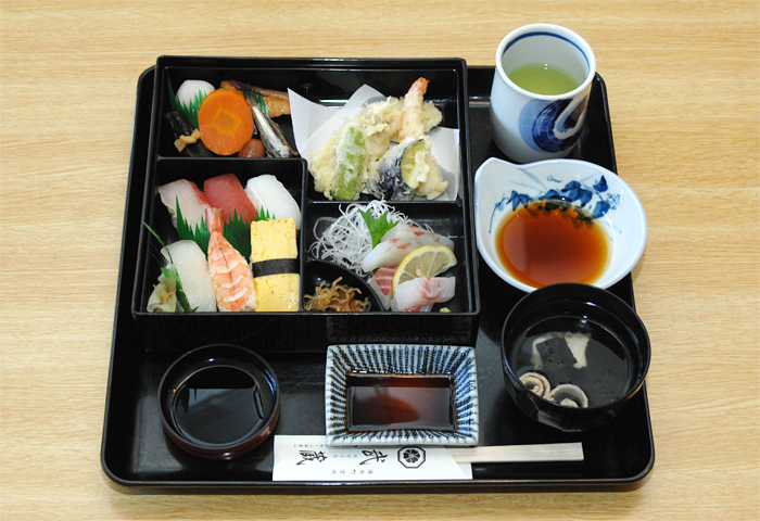 ������������Ф��Ƥ���ޤ���