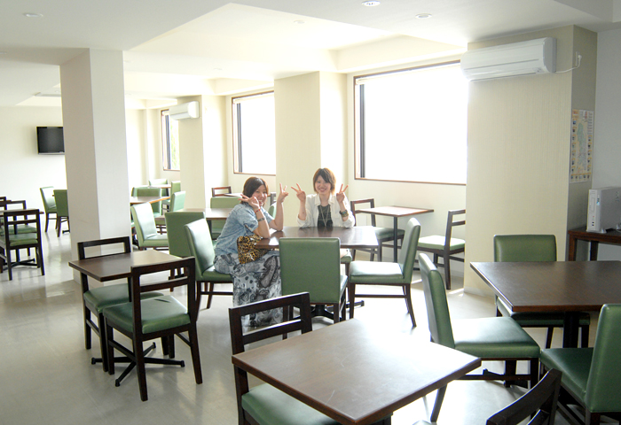 �Ƽ��ˤϡ��Х��롼�ब�դ��Ƥ��ޤ���ī������ϣˤǤ���