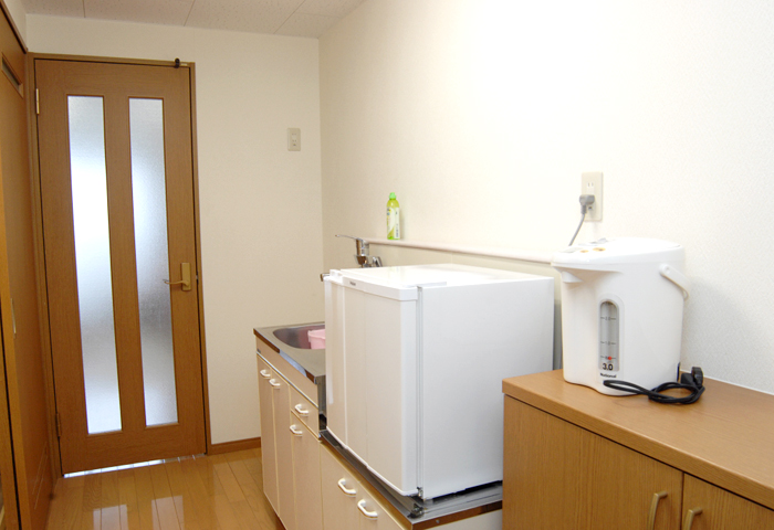 ����ˤϡ����ĤΥ٥åȤ����֤���Ƥ��ޤ���ͧãƱ�Σ�̾�ǣ������򥭡��פ���ȳڤ����Ǥ���