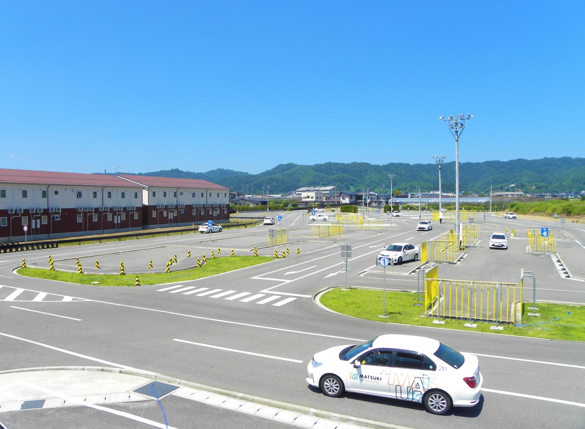 ��ǰ���Ƥˤ���������Ƥ���롢��Ƴ�����󤿤��Ǥ���