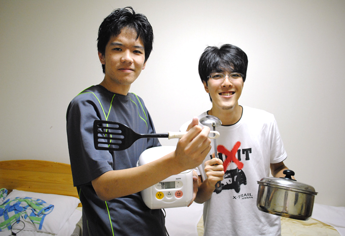 �ع���������ˤϡ��ƥ˥������Ȥ⤢��ޤ��ΤǼ�ͳ�˻Ȥ��ޤ���