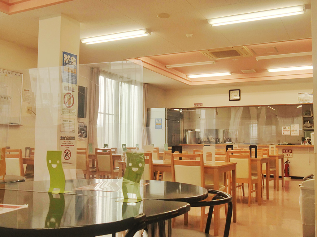 �������˥Х��롼��Ȥ���Ω���ơ��ȥ��줬����ޤ��������եȥ���Ǥ���