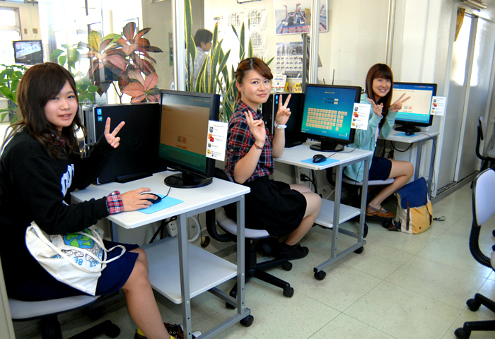 �ؽ����ǳ��Ǥ��ٶ���Ǥ�����˼�����褦�˳���ĥ�äƤ͡�